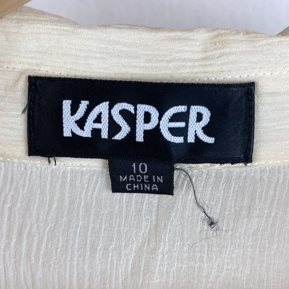 Kasper 100% Silk Ivory Pleat Front Button Up Long Sleeve Blouse Top 10 - Picture 4 of 4